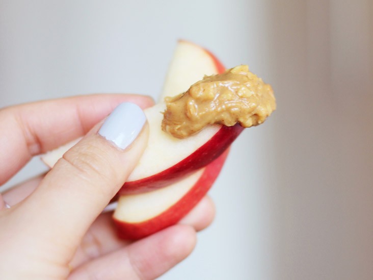 Discover 10 Simple and Healthy Snacks to Eat